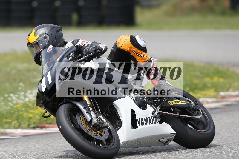 /37 28.07.2025 Dunlop Ride und Test Day ADR/Trackday Erfahren gelb Trackday schnell  rot/81